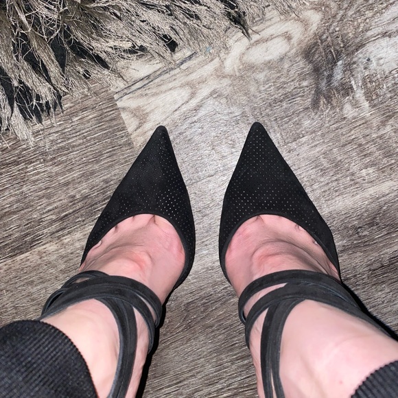 Authentic Christian Louboutin High Heels - Picture 9 of 12